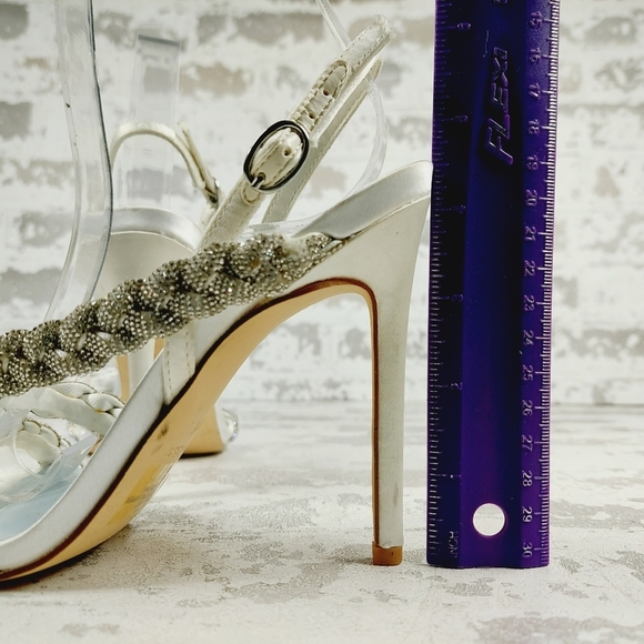 New Nine West Talip Ivory Glass Stone Embellished Heels D487 - Picture 9 of 15